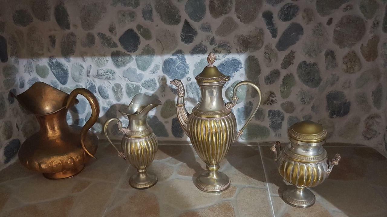 Appuntamento Al Porto Villa Savona Bagian luar foto